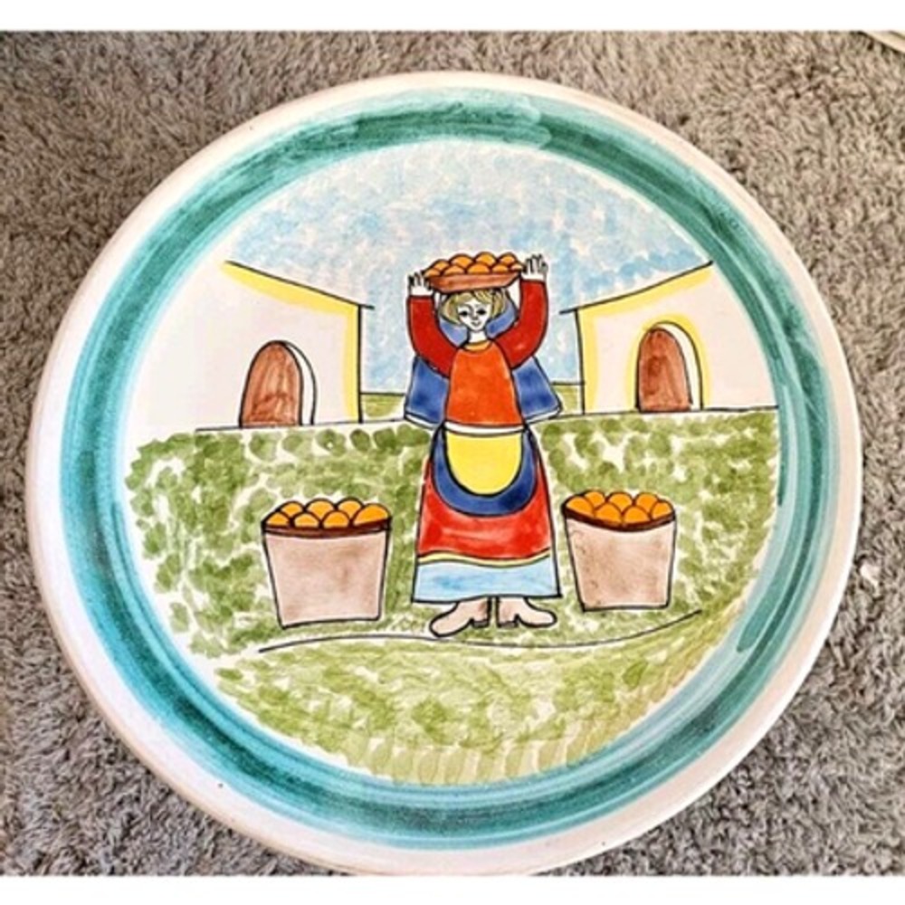 Nino Parrucca 10.5" Dinner Plate‎ Lady Basket Orange Sicilian Harvest Italy